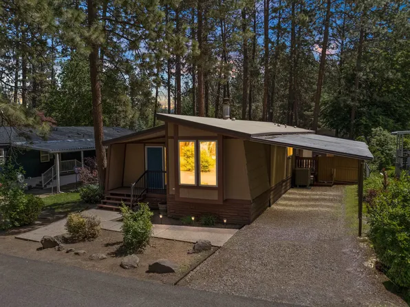 8900 S Mullen Hill Rd #83, Spokane, WA 99224