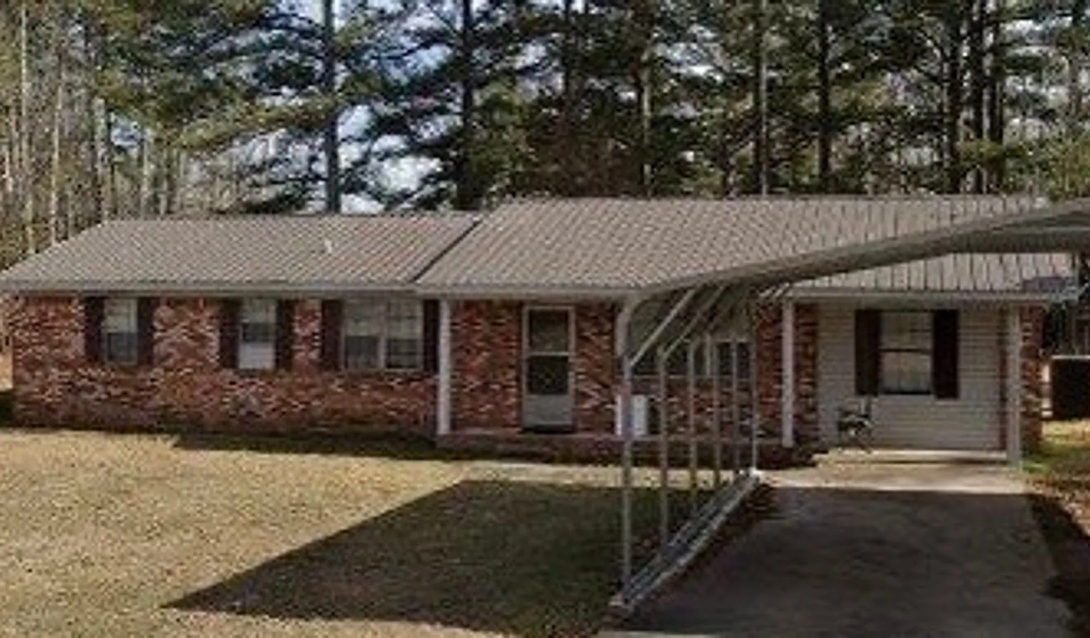 205 Graceson St Albertville AL 35951 — Photo 1