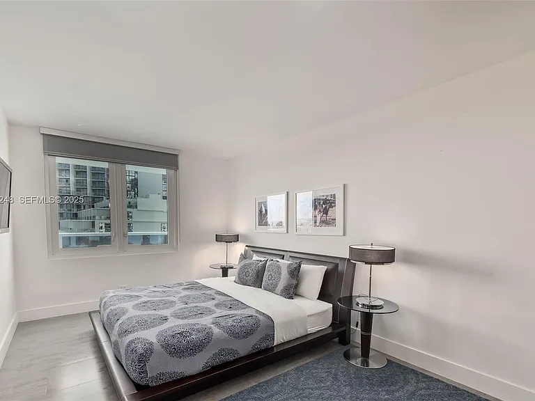 2301 Collins Ave #507 — Photo 23