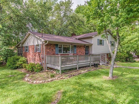 2nd image of 10401 Grovedale Dr