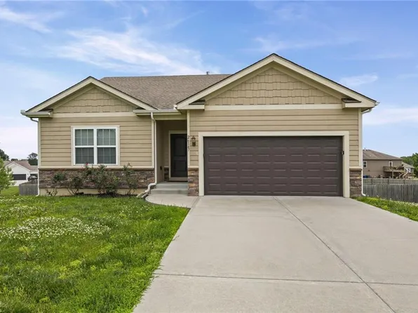 26147 W 141st Ter, Olathe, KS 66061
