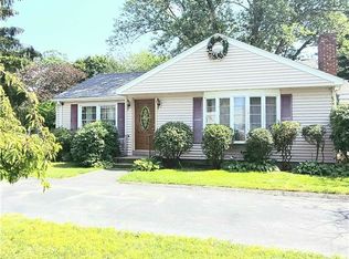 7 Abner St, Smithfield, RI 02917