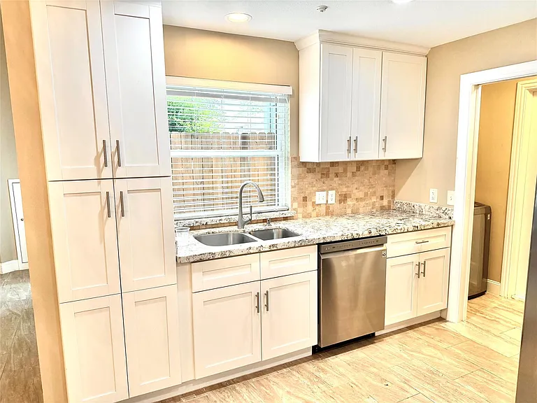 15193 Kimberley Ct #47 — Photo 8