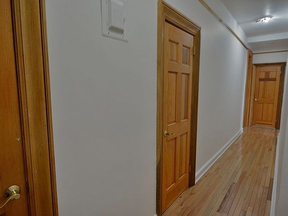 4th image of 504 Cathedral Pkwy #9E