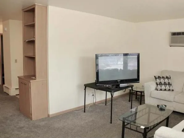 3814 School Rd #C, Madison, WI 53704