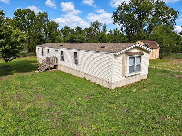 502 E Willow St, Holdenville, OK 74848