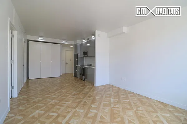 Rented by Citi Habitats | media 32