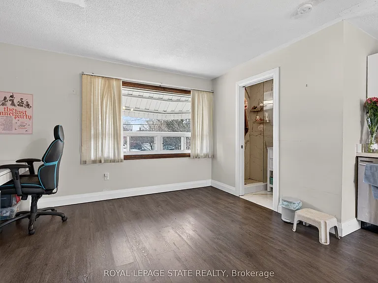 150 Ewen Rd #2 — Photo 8
