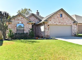 14305 Summerchase Dr, Willis, TX 77318