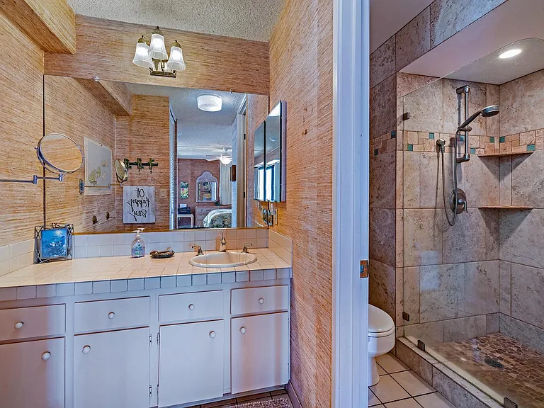 30 Hauoli St #310 — Photo 15
