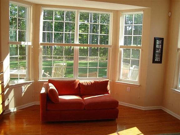 Master Sitting Area