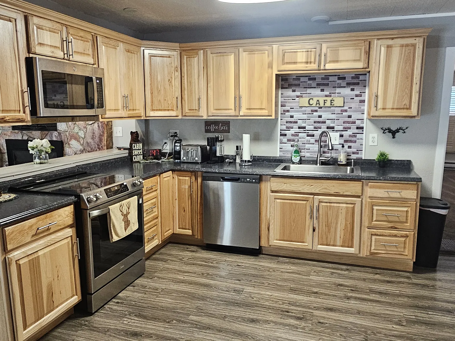 302 E Forest Dr — Photo 4