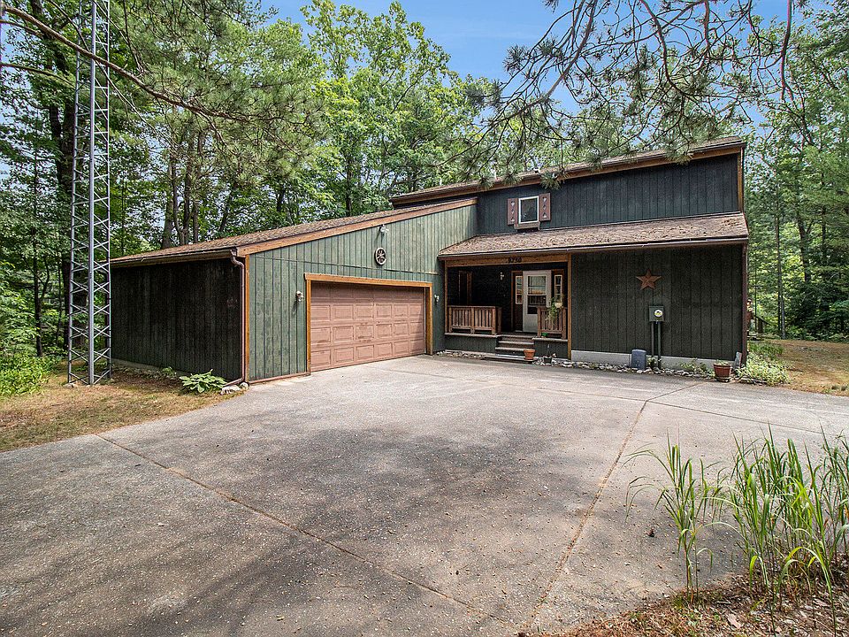 9750 Silver Creek Rd, Whitehall, MI 49461 | Zillow