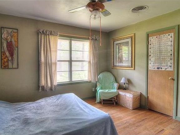 4th image of 702 Ethel Blvd