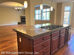 12645 NW Naomi Ln, Portland, OR 97229