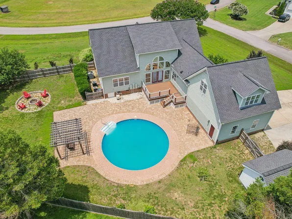 5405 Overdale Ln, Raleigh, NC 27603