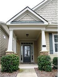 3rd image of 313 Glens Way
