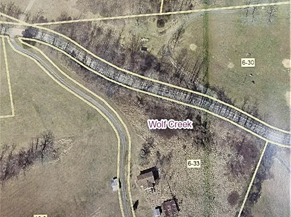 10075 Wolf Creek Rd, Alderson, WV 24910