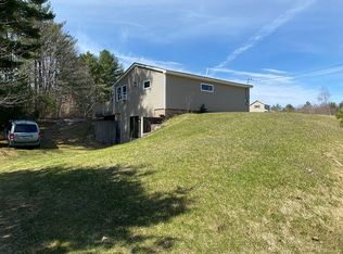 152 Airport Rd, Norridgewock, ME 04957