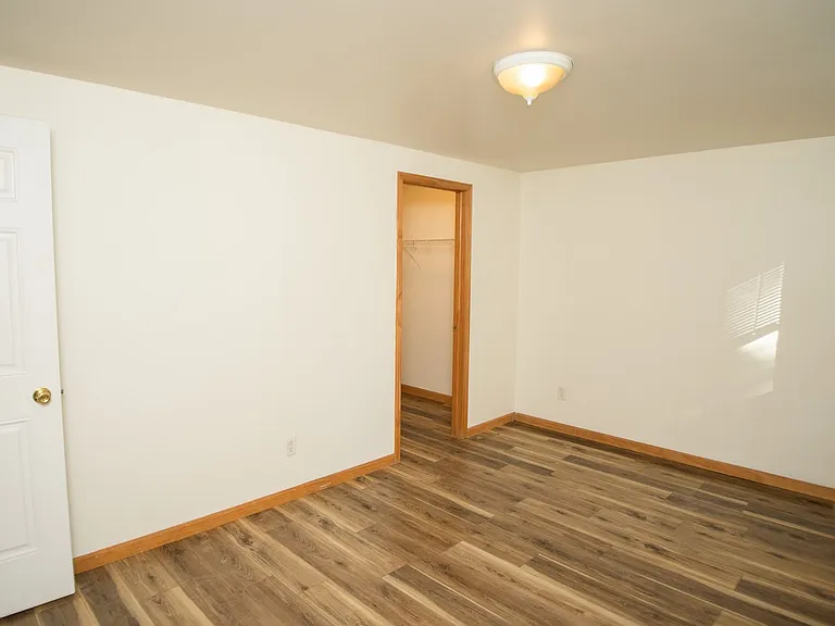 353 College Ave — Photo 12