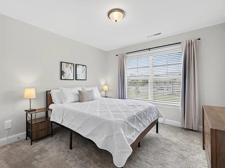 333 Marbella Grove Ct — Photo 22