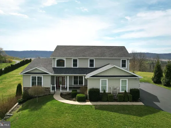 218 Pepper Ridge Dr, Spring Mills, PA 16875