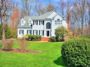 13612 Riverton Dr, Midlothian, VA 23113