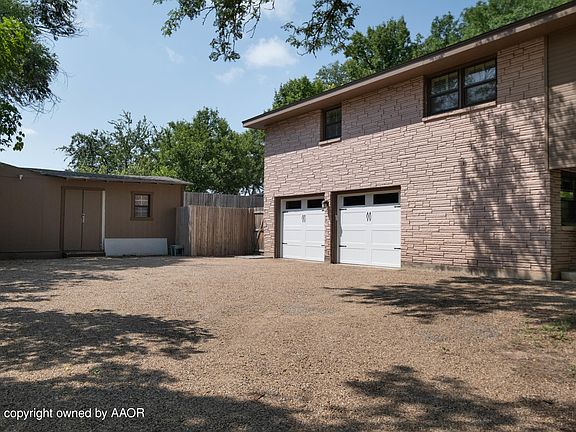 5th image of 15 Southridge Dr