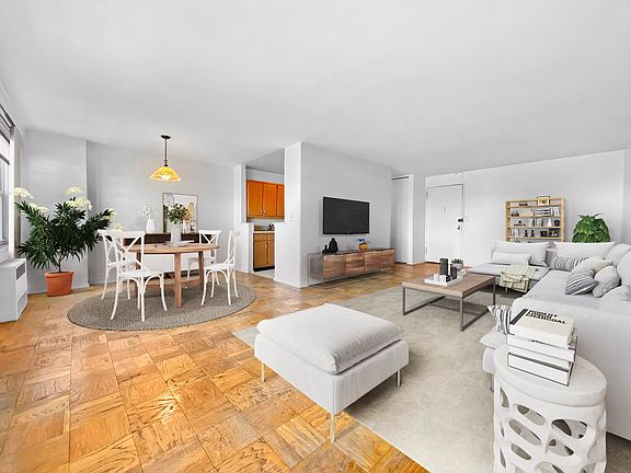 3rd image of 86-15 Broadway APT 11J
