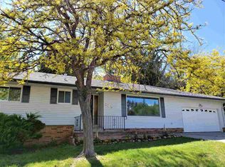 375 Bel Air Dr, Weed, CA 96094