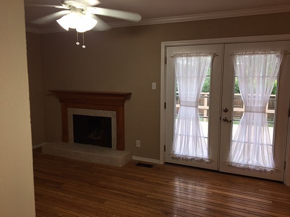 5th image of 58 White Plains Dr