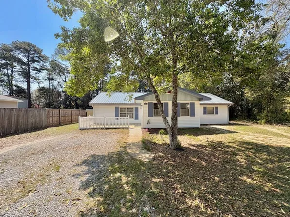 4254 Lancaster Dr, Niceville, FL 32578