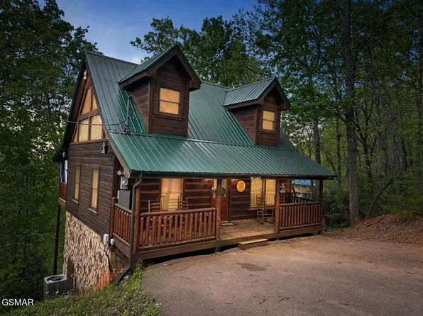 2251 Red Bud Rd, Sevierville, TN 37876