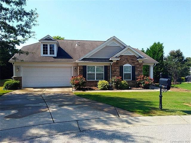 1st image of 718 Sandy Green Ct #130