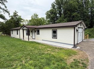 2647 Hamby Mountain Rd, Wilkesboro, NC 28697