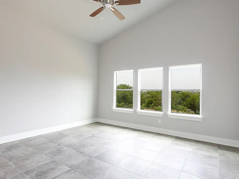 1314 Clayton Nolen Dr — Photo 21