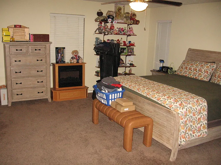 11573 SW 2nd Ln — Photo 27