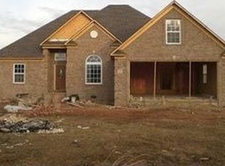 20 Pasture Rd, Lexington, TN 38351