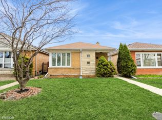 7435 N Oconto Ave, Chicago, IL 60631
