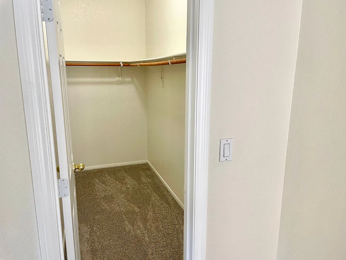 3bd/2ba House in the Northwest! — Photo 4