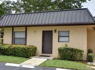 9215 NW 1st St #101, Pembroke Pines, FL 33024