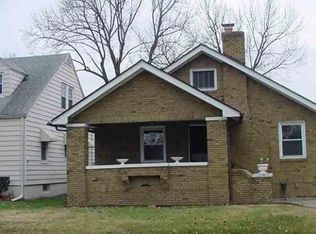 327 E Kellar Ln, Decatur, IL 62526