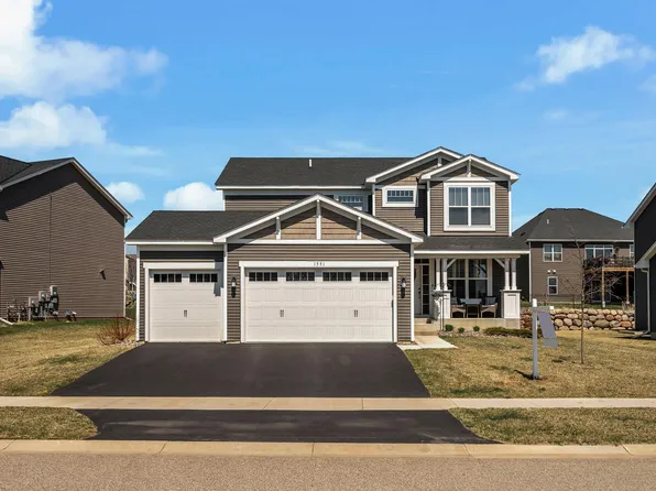 1551 Edgebrook Ln, Carver, MN 55315