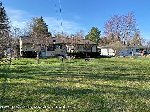 4th image of 645 Quinlan Dr