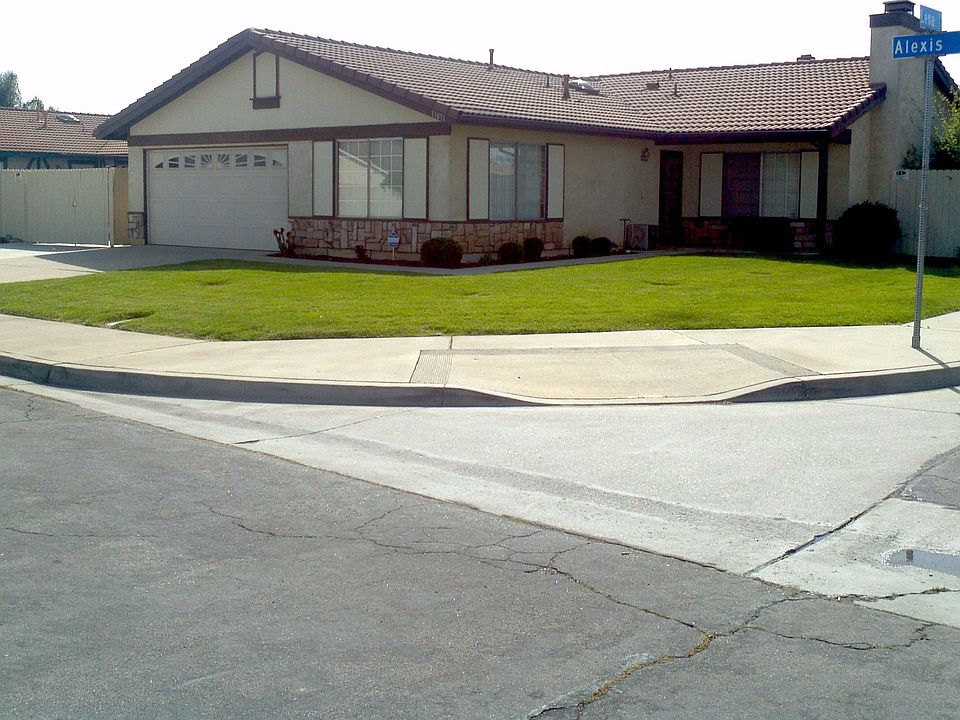 1st image of 13051 Alexis Dr