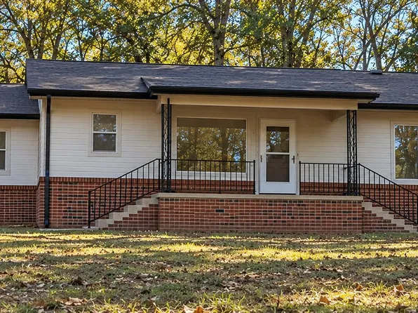 9561 N Farm Road 187, Fair Grove, MO 65648