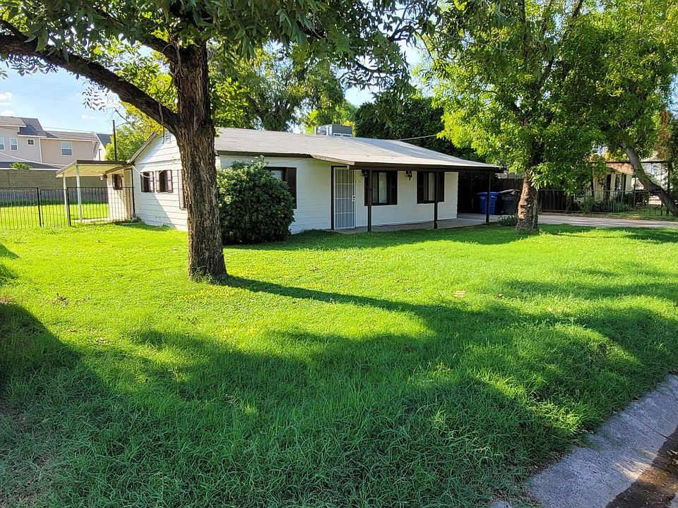 1st image of 7104 N 32nd Ave