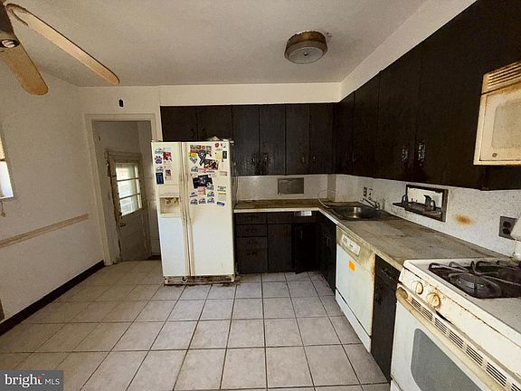 3rd image of 5512 Northgreen Rd