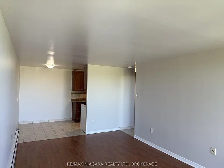 7 Riverview Blvd #305 — Photo 24