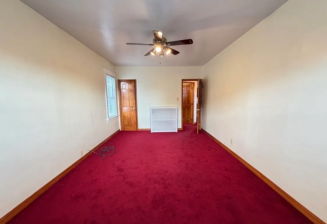 3 bed, $1,325 — Photo 3